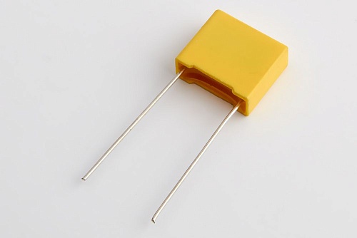 Конденсатор CL21-B 1мкФ 63В ±5% P=10мм (JGS35105J1JL10LLS) JGS